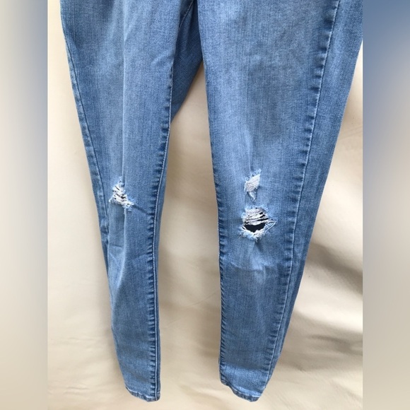 Levis 710 Jeans Womens 26 Blue Zip Fly Distressed Super Slim Fit Skinny Leg - Picture 4 of 5